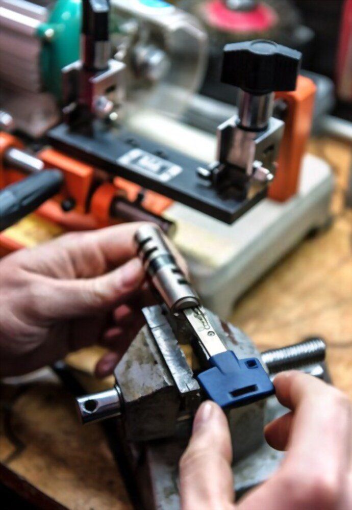 Key maker